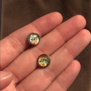 Gold stud earrings with blue/pink flower pattern